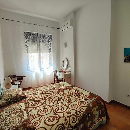 Maisonette Asfodelo Palau Bagian luar foto